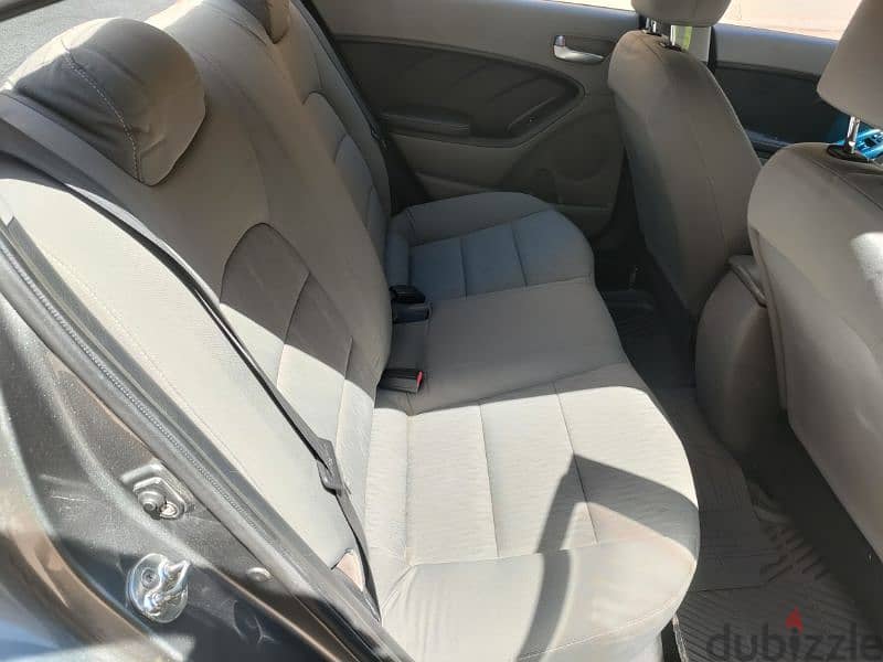 Kia Cerato 2016 16