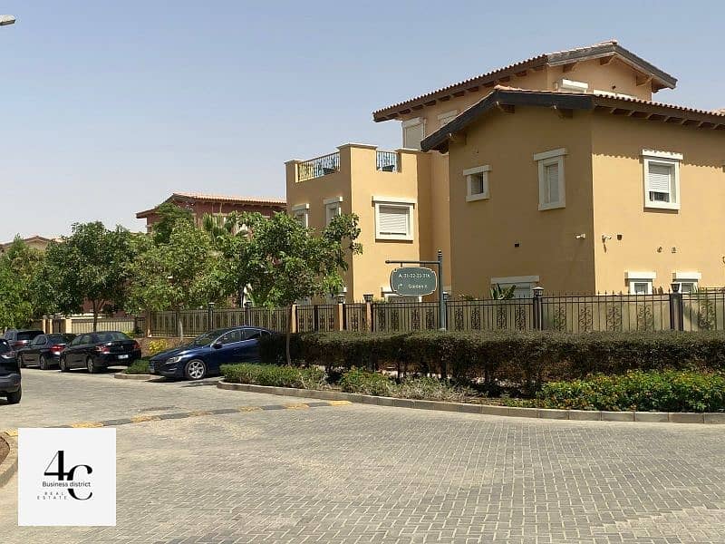 With The Lowest Down Payment Classic Townhouse 215m For Sale with Installments till 2031 best View In Hyde Park Compound In Fifth Settlement 0