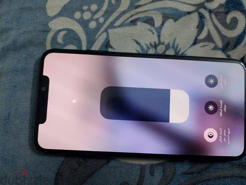 ايفون xs max 3