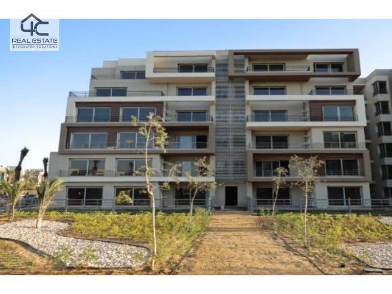 In installments apartment bahary for sale direct view on the Lagoon, fully finished, in Palm Hills, New Cairo 4