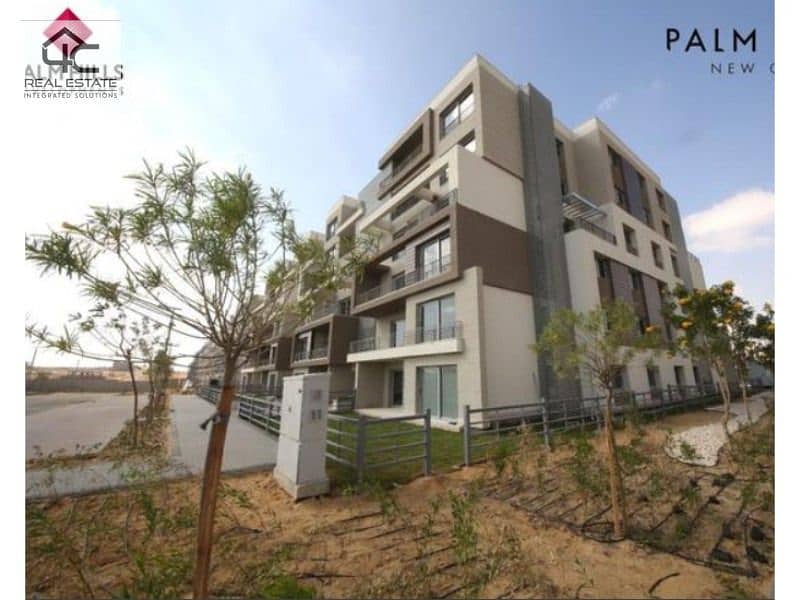 In installments apartment bahary for sale direct view on the Lagoon, fully finished, in Palm Hills, New Cairo 10