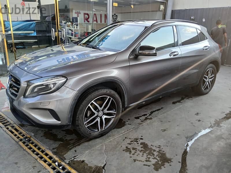 Mercedes-Benz GLA 200 2016 2