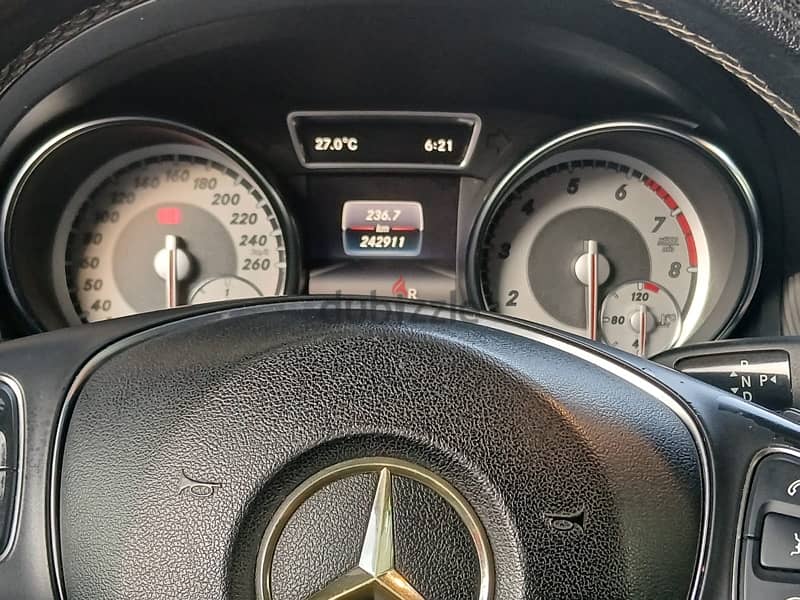 Mercedes-Benz GLA 200 2016 12