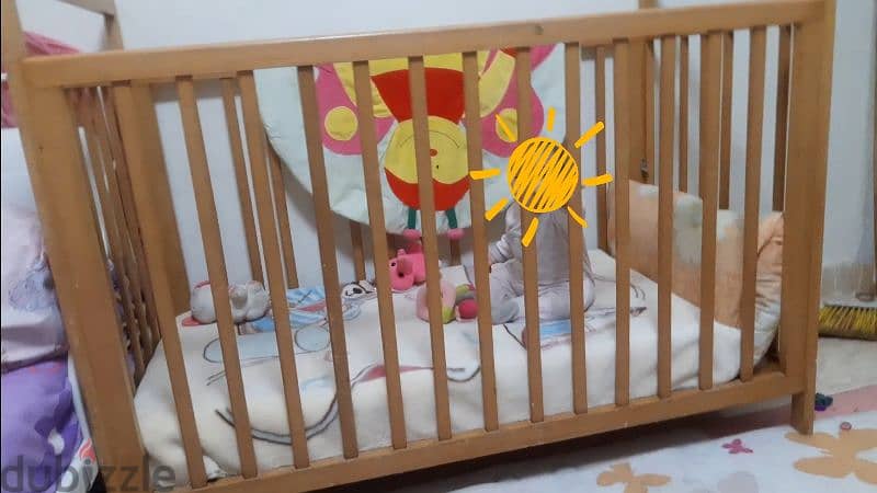 سرير أطفال من ايكيا استخدام نضيف. IKEA children's bed 1