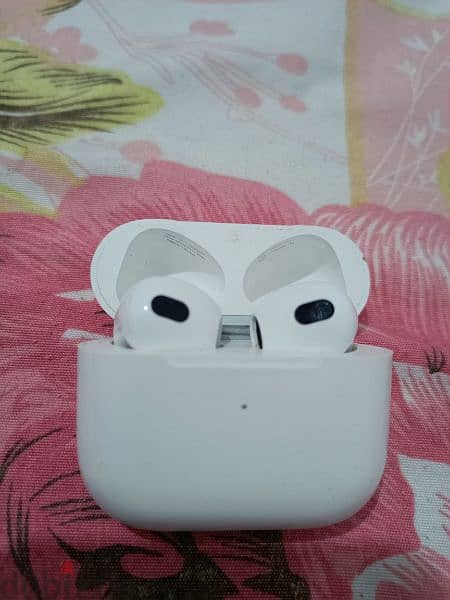 زي الجديده Airpods 3 generation  ايربودز 3 0