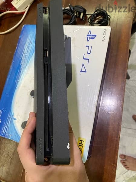 ps4 Slim 500 gb perfect condition 3