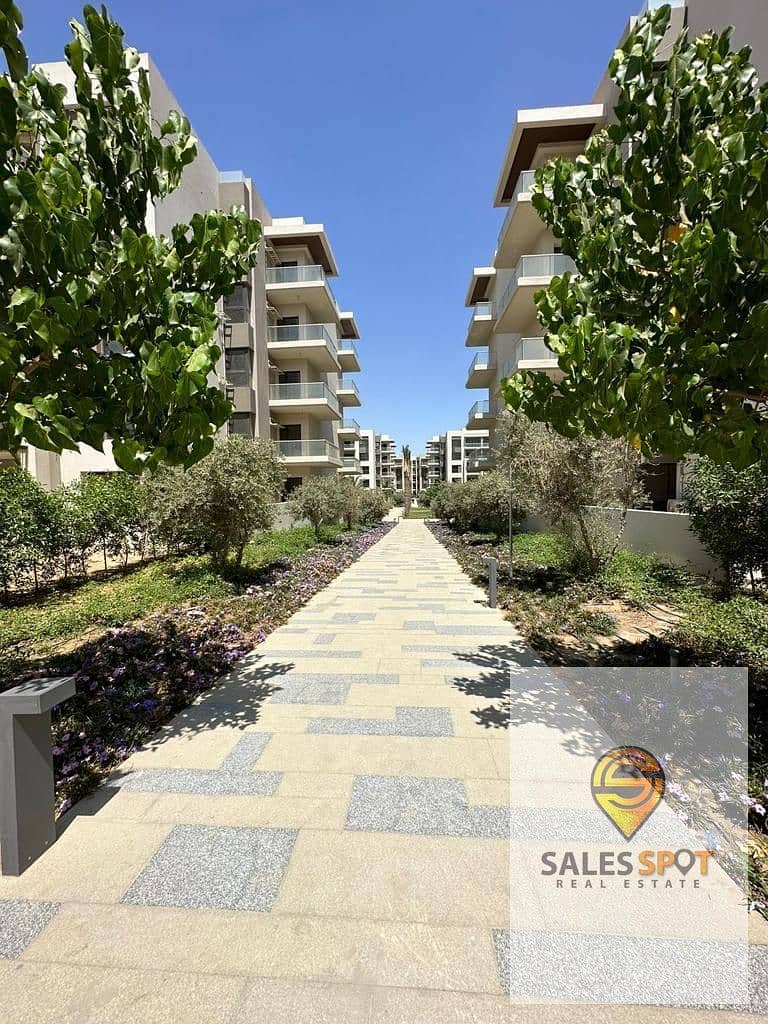 In Taj City Compound, own a 133-meter apartment in a distinguished location in front of Cairo Airport and minutes from Nasr City, and also with a 42% 12