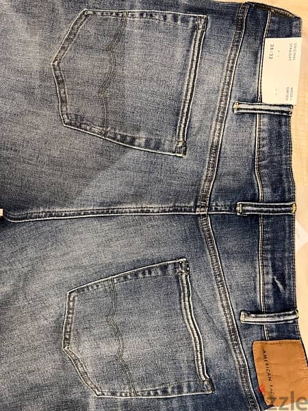 American Eagle Jeans مقاس ٣٨ 2