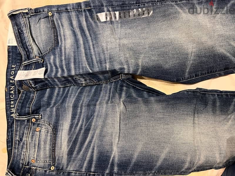 American Eagle Jeans مقاس ٣٨ 3