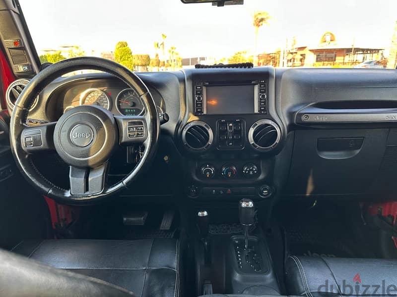 Jeep Wrangler 2011 4