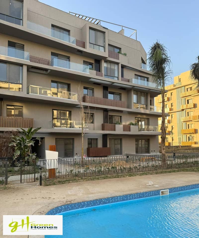 Apartment with Garden Direct on the pool For Sale UNDER MARKET PRICE at V-residence 5