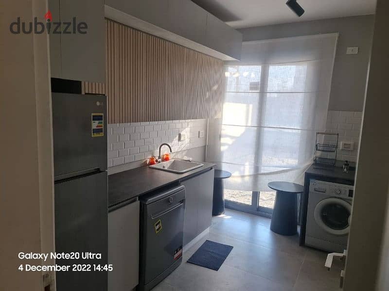 Apartment for sale in Sheikh Zayed, Village West Compound, with air conditioning, special price 5