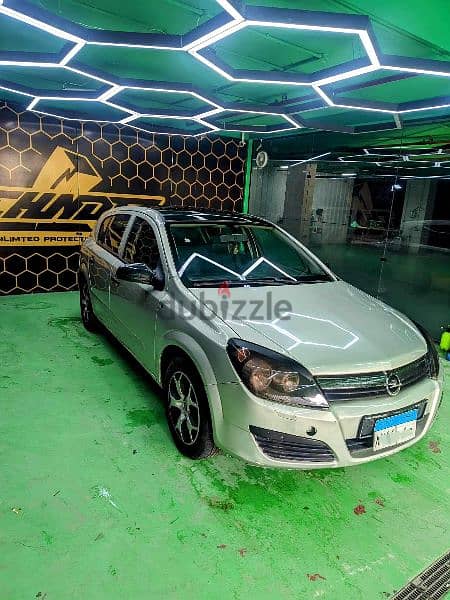 أوبل أسترا Opel Astra H 1