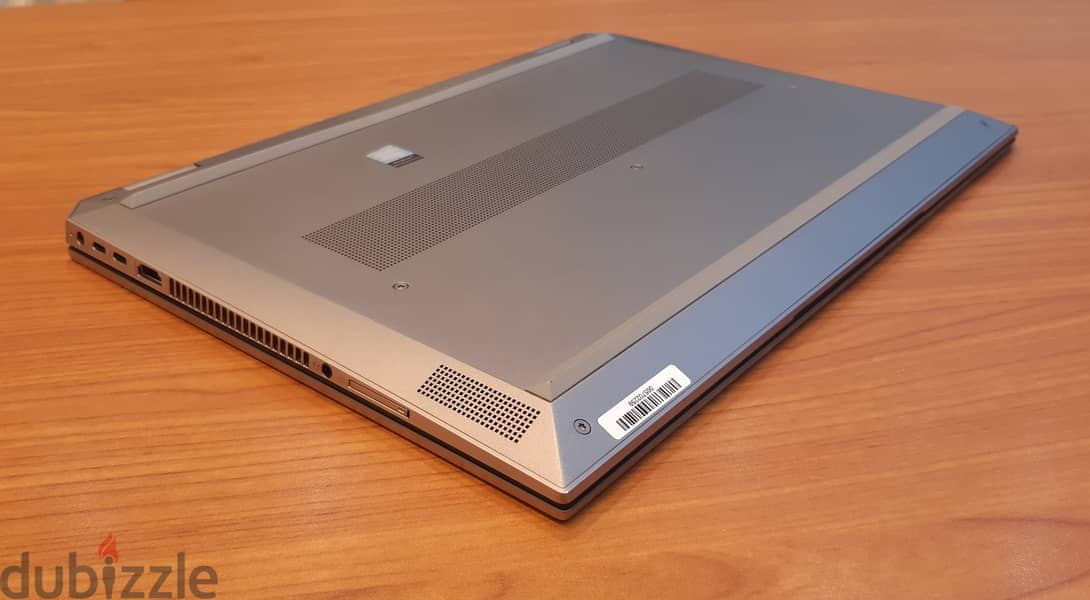 لاب HP Zbook g5 *Studio الاجمل والانحف *معدن فضي (اصدار الجيل التاسع) 6