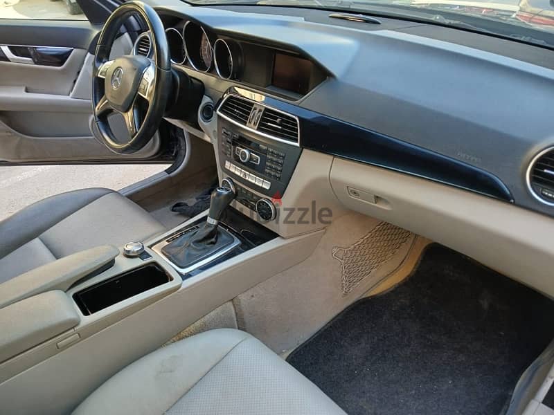 Mercedes-Benz C180 2013 3