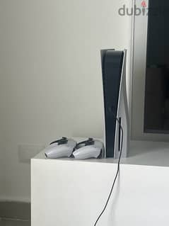 Playstation 5 with 2 joysticks 0