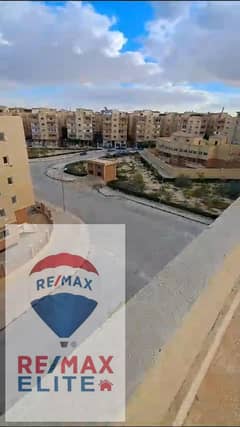 Penthouse for sale ready to move in Tiba Gardens behind Mall of Arabia  210m + roof 0