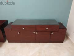 TV Unit بحالة جيدة جدا 0