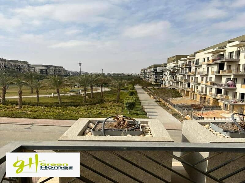 Penthouse for sale with attractive price in Eastown New Cairo 274m 13