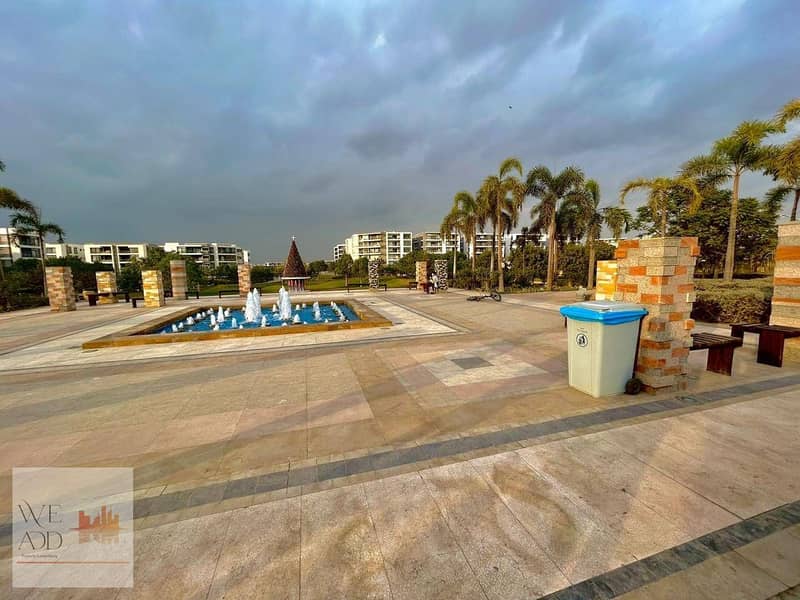 Duplex in Tagamoa 207m for sale in installments in Taj City Compound, a very distinctive division, on the sea, with a large terrace, Origami Golf 2