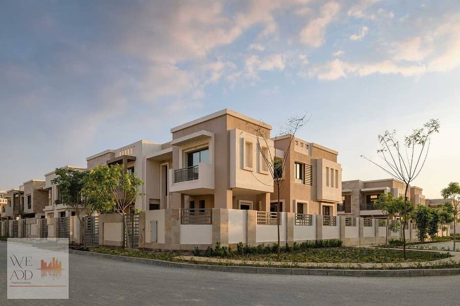 Duplex in Tagamoa 207m for sale in installments in Taj City Compound, a very distinctive division, on the sea, with a large terrace, Origami Golf 21