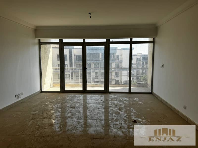 Apartment for rent in madinaty B8, wide garden view, first resident, area ( 168 sq ) 3