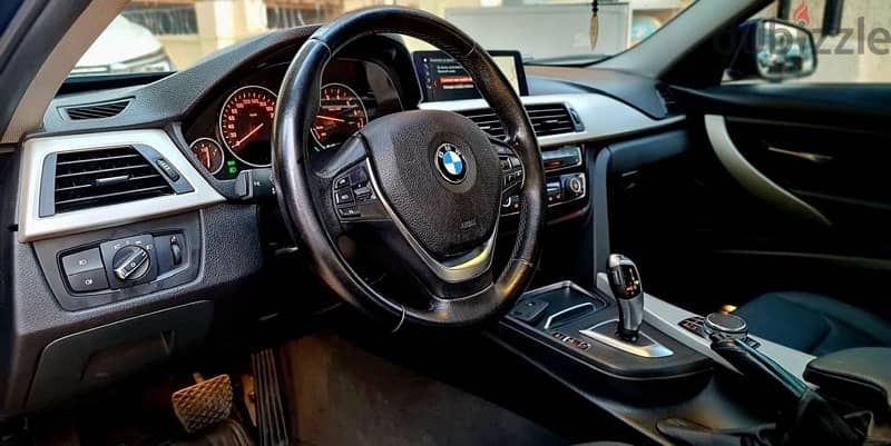 BMW 318i Luxury 2017 9