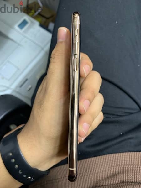 IPhone XS 3