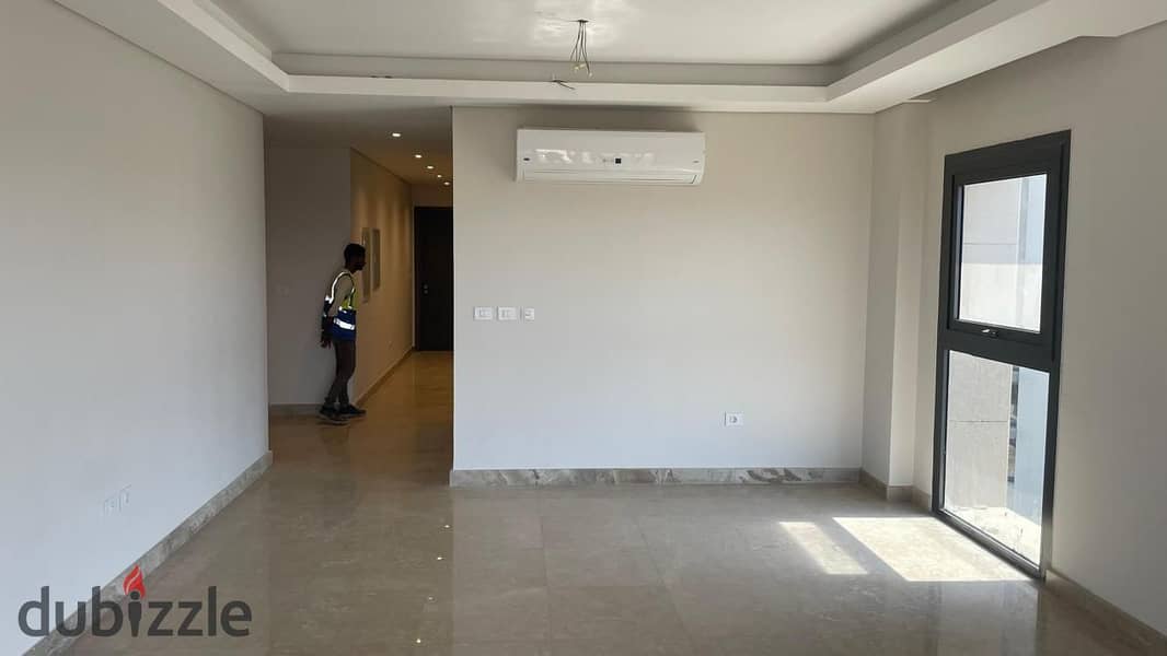 For rent, a super deluxe apartment with AC. and a kitchen, ZED Towers - Sheikh Zayed 5