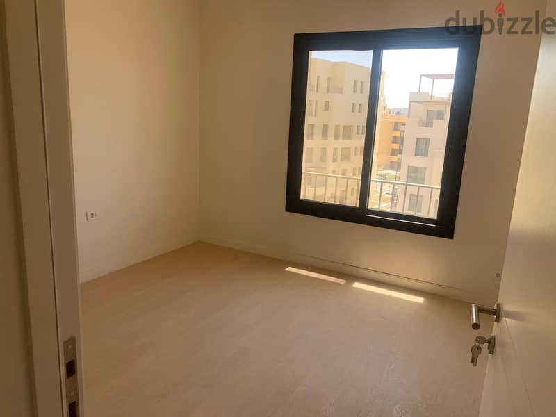 Apartment for rent at Owest compound شقة للبيع بكمبوند أويست أكتوبر 5