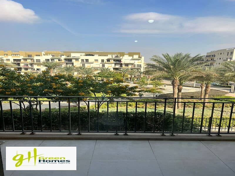 Penthouse 274m with amazing price in Eastown New Cairo 10