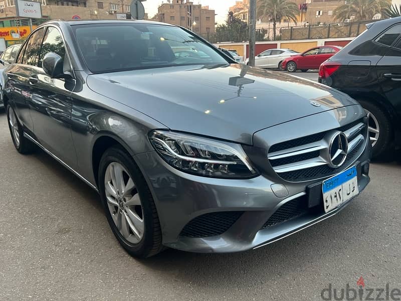 Mercedes-Benz C180 2019 1