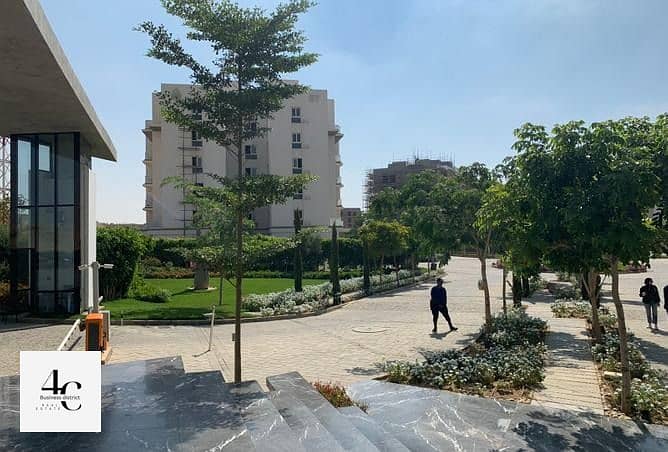 Lowest down payment i-villa sky garden 235m corner  for sale in best location in compound mountain view i-city new cairo 9