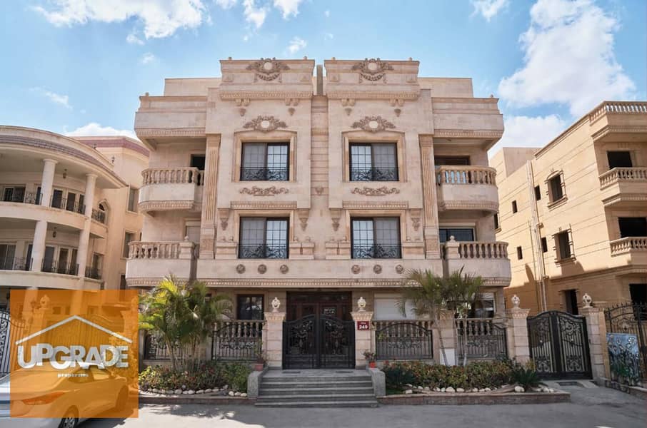 232 sqm apartment in a prime location, direct on North 90th Street, inside Al Qurunful villas near Al-Marasem Compound, New Cairo, 5th Settlement 3