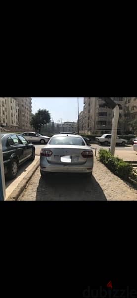 Renault Fluence 2015 1