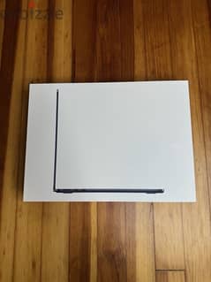 Apple MacBook Air 13-inch 2024 M3 Midnight  New and Sealed