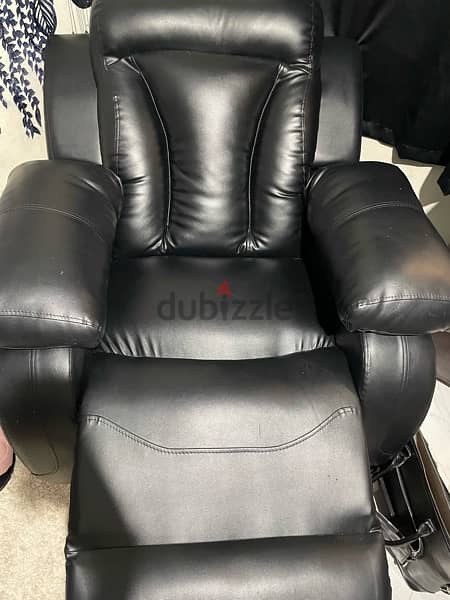 Lazy Boy Recliner electronic كهربائي 1