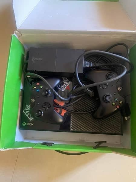 xbox one perfect condition 2