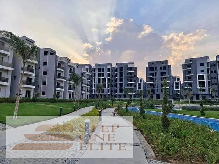 Apartment for sale in installments and immediate delivery in Sun Capital Compound in October on Al Wahat Road and in the heart of the tourist capital 0