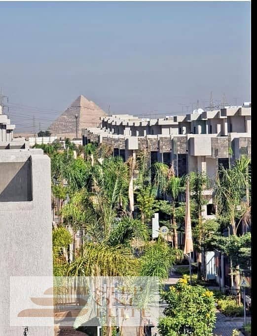 Apartment for sale in installments and immediate delivery in Sun Capital Compound in October on Al Wahat Road and in the heart of the tourist capital 9