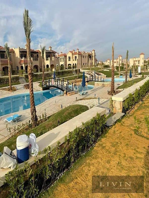 huge discount on cash, a chalet for sale 3BR + garden immediate receipt, fully finished, in La Vista Gardens, Ain Sokhna, sea view, in installments. 10