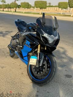 Gsx  r 1000 سوزوكى