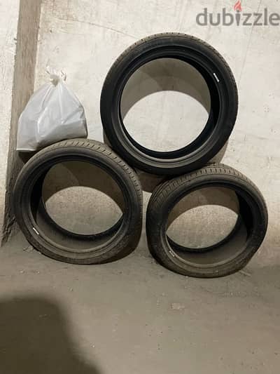 Perellie tyre - very good condition