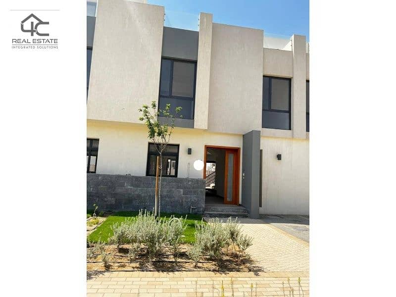 For sale fully finished townhouse Middle with the best location and the lowest price, in Al Burouj Al Shorouk Compound 4