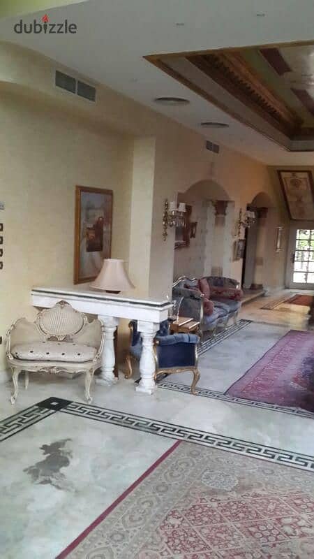 Furnished castle for sale in Beverly Hills, Shorouk, next to BUE, super deluxe finishing, area of ​​800 square meters 2