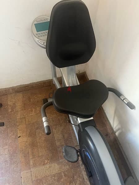 Infiniti Fitness - Recumbent Exercise Bike 3