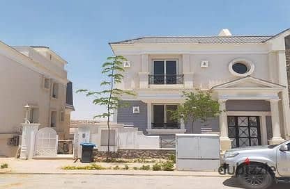 Villa for sale, immediate delivery, in Mountain View 4 October, with 0% down payment 5