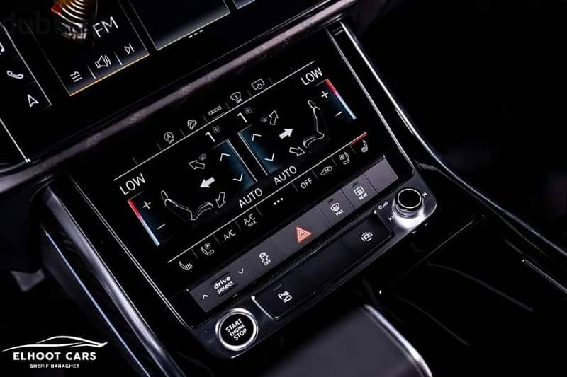 الوحيدة :   AUDI  Q7
موديل  :    2022
 عداد  :   17  كم فقط 12