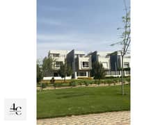 Town house Modern for sale 243m in prime location. 0