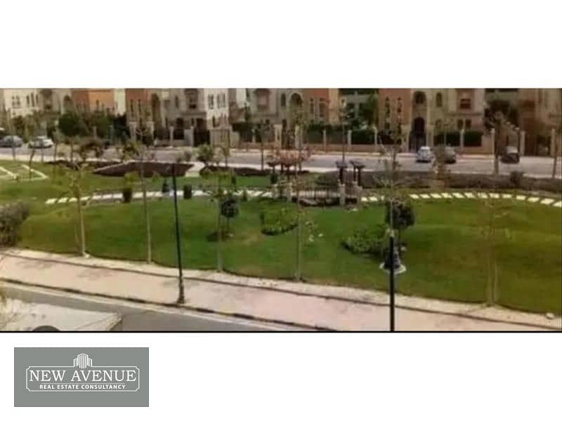 Overlooking green landscape standalone in Dyar El mukhabarat ,2 master bedrooms,3 bedrooms ,9 Split unit ACS 2